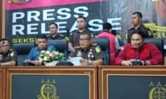 Kejari Langkat Tahan Dua Tersangka Kasus Pengadaan Smartboard Rp49,9 Miliar