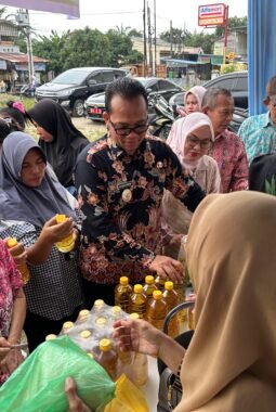 Wakil Wali Kota Kembali Tinjau Gerakan Pangan Murah di Kelurahan Bunga Tanjung