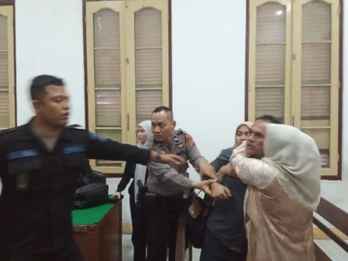 Mantan Pemberdayaan Masyarakat dan Desa (PMD) Kota Padangsidimpuan, Ismail Fahmi Siregar, yang sempat diwarnai kericuhan pada putusan Vonis