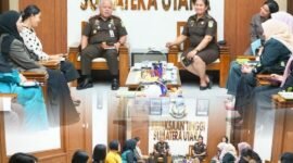 Kepala Kejaksaan Tinggi Sumatera Utara Dr.Harli Siregar, SH.,M.Hum.Terima Audensi Ketua Ikatan Adyhaksa Dharma karini wilayah Sumatera Utara Ny.Tiurmaida Harli Siregar bersama jajaran pengurus IAD