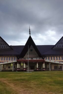 Terbengkalai 3 Tahun, Kantor Bupati Padang Lawas Baru Ditempati