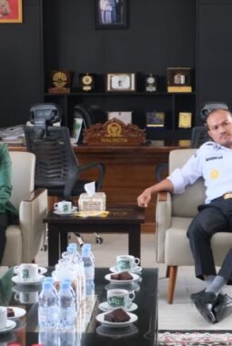 WalikotaTanjungbalai Terima Audensi HIMMAH, Ajak Kolaborasi Wujudkan Tanjungbalai Emas