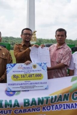 Pemkab Labusel Terima CSR Bank Sumut, Perkuat Pengelolaan Sampah 3R