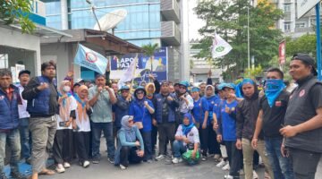 Massa DPN Kembali Datangi Kantor DJP Wilayah I Sumut, Soroti Kinerja dan Standarisasi K3
