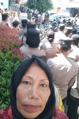 Warga Demo BNI Pematangsiantar, Tuntut Pembayaran Rp 2 Miliar Sesuai Putusan MA