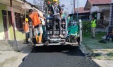 Jalan Rusak Di Jalan Rahayu Medan Marelan di Perbaik