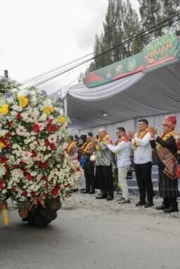 Pemkab Karo Siapkan Rp 1 M Festival Bunga dan Buah 2026
