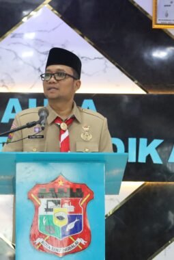 Wawako Fadly Lantik PAW Pengurus Pramuka Kwarcab Tanjungbalai, Dorong Program Relevan untuk Gen Z