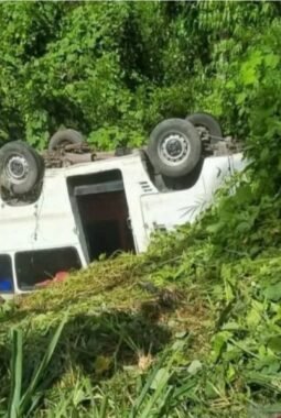 Angkot Bawa Santri Terjun ke Jurang 50 Meter di Madina, 4 Luka Ringan