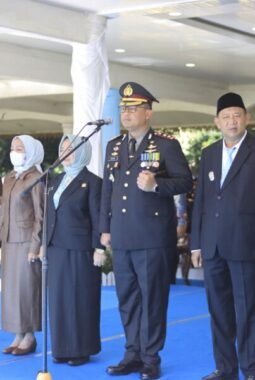 Kapolres Langkat Pimpin Upacara Hari Bhayangkara ke-80, Polri Untuk Masyarakat