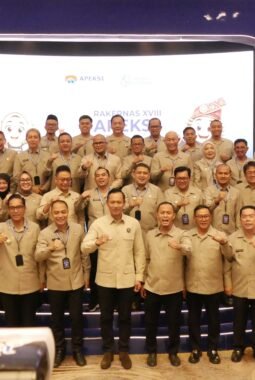 Wali Kota Mahyaruddin Salim Hadiri Penutupan Rakernas APEKSI XVIII di Medan