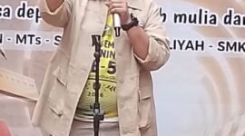 Ketum YPI Miftahussalam Prof Dr Ir Bustami Syam membuka acara penerimaan siswa ajaran baru dan sekaligus membuka pelaksanaan eksebisi Ekstrakulikuler ..Foto dokumen/suarasumutonline.id/Yusuf sani