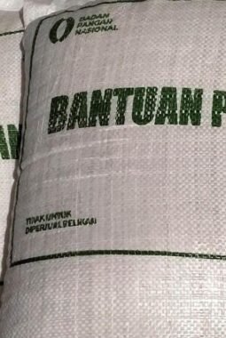Diduga Tak Tepat Sasaran, Camat Lubuk Pakam Sebut Pembagian Bantuan di Sesuaikan Dengan Data Pusat