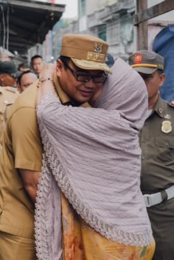 Tinjau Pasar Rakyat Tanjung Morawa, Bupati Deli Serdang Kaji Penataan Pedagang