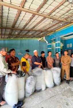 Pemko Tanjungbalai Terima 292 Unit Alat Tangkap Ikan dari Pemprovsu untuk Nelayan Teluk Nibung