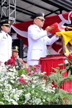 Bupati Anton Saragih Pimpin Upacara HUT ke-81 RI di Simalungun, Ribuan Warga Hadir
