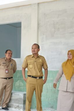 Walikota Tanjungbalai Tinjau Revitalisasi SMP Negeri 6, Pastikan Pembangunan Berjalan Sesuai Perencanaan
