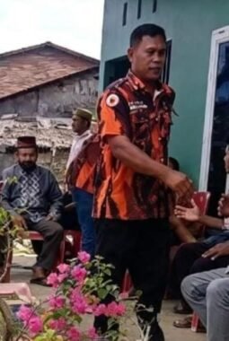 Peringati Sumpah Pemuda, PAC Pemuda Pancasila Pagar Merbau Gelar Takziah di Tanjung Garbus Kampung