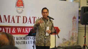 Rico Waas: Konflik Kepala Daerah Bisa Merusak Program Pembangunan