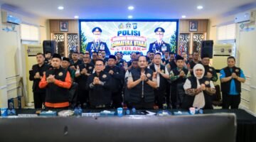 Zakiyuddin Harahap Ikuti Press Conference Kapolri dan Deklarasi Polisi Bersama Masyarakat Menolak Narkoba