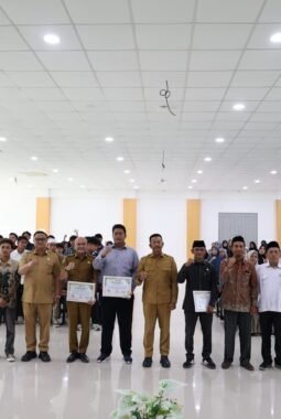 Bupati Mandailing Natal Hadiri Seminar Pelatihan Kepemimpinan Dasar SEMA STAIN Madina