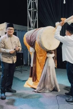 Bupati Deli Serdang Buka Festival Seni Qasidah ke-48 di Hamparan Perak