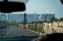 Sejumlah prajurit Tentara Nasional Indonesia (TNI) berbaris rapi menyambut peringatan Hari Ulang Tahun (HUT) ke-81 TNI di Markas Besar (Mabes) TNI Cilangkap, Jakarta Timur, Senin (5102026). (Foto Dunia Meutya)